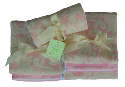 Minky Fleur Burpcloth